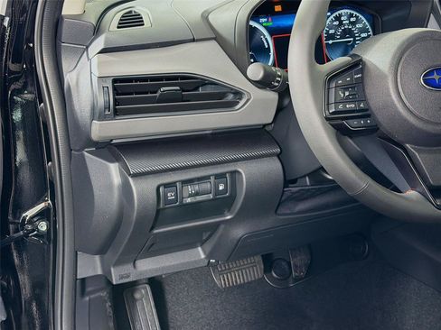 New 2026 Subaru Crosstrek 2.5i Limited w/ Crosstrek Mirror Package AWD/4WD image 10