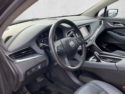 Used 2020 Buick Enclave Essence w/ Sport Touring Edition image 10