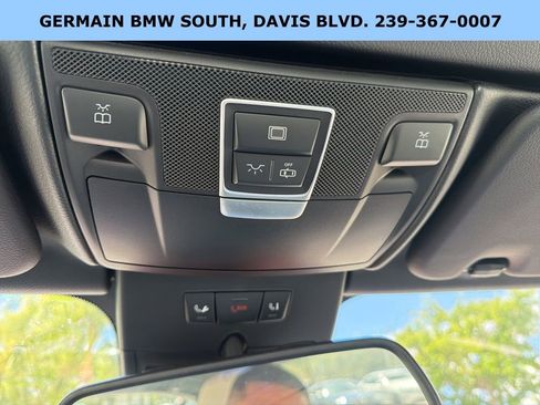 Used 2015 Mercedes-Benz SL 400 image 24