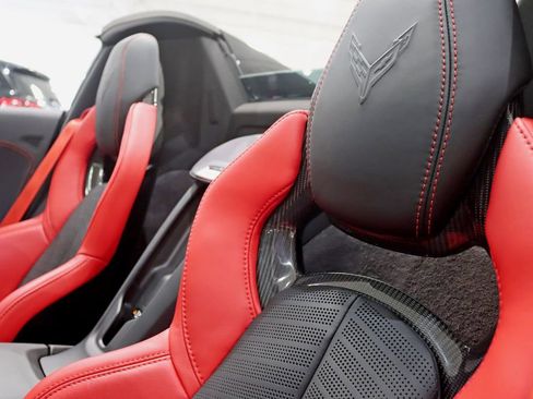 Used 2023 Chevrolet Corvette Z06 w/ Stealth Interior Trim Package RWD image 29