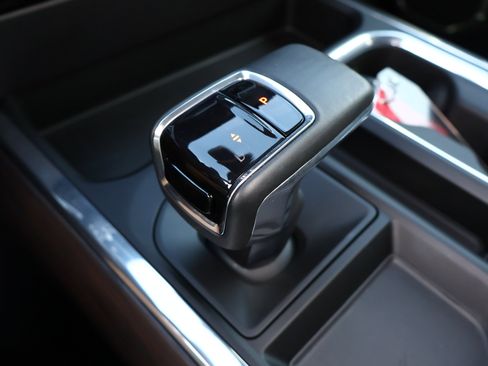 Certified 2023 GMC Sierra 1500 SLT w/ SLT Premium Plus Package image 21