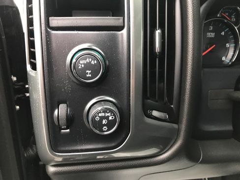 Used 2018 Chevrolet Silverado 1500 LT w/ All Star Edition AWD/4WD image 14