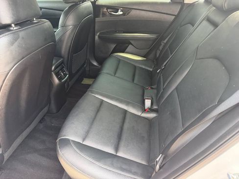 Used 2019 Kia Forte EX FWD image 14