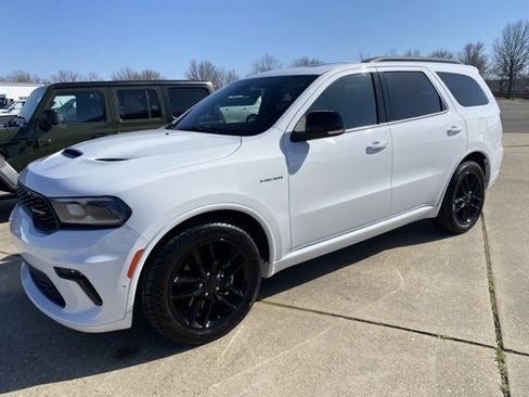 Used 2023 Dodge Durango R/T image 2