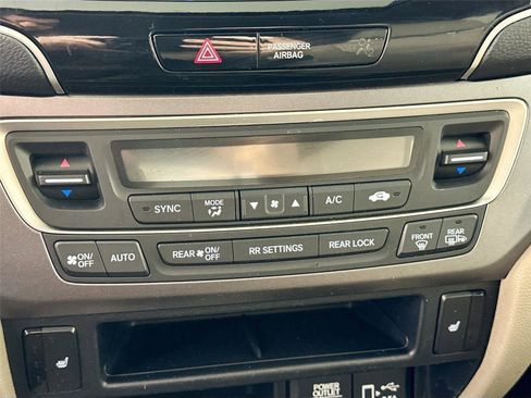 Used 2020 Honda Pilot EX-L image 28