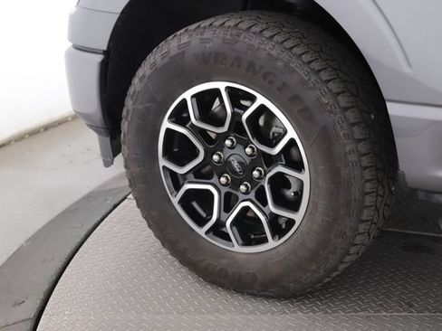 Used 2021 Ford F150 XLT w/ Equipment Group 302A High AWD/4WD image 13