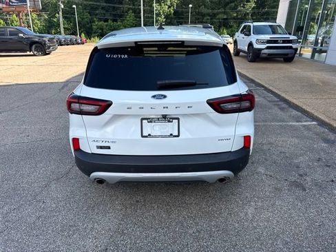 Used 2024 Ford Escape Active w/ Tech Pack #1 AWD/4WD image 6