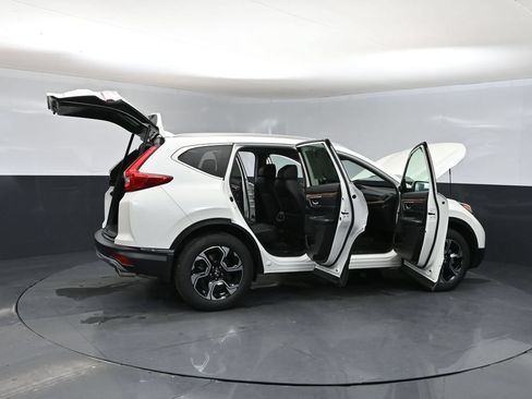 Used 2018 Honda CR-V Touring image 39