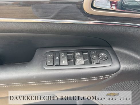 Used 2016 Jeep Grand Cherokee Overland w/ Advanced Technology Group image 10