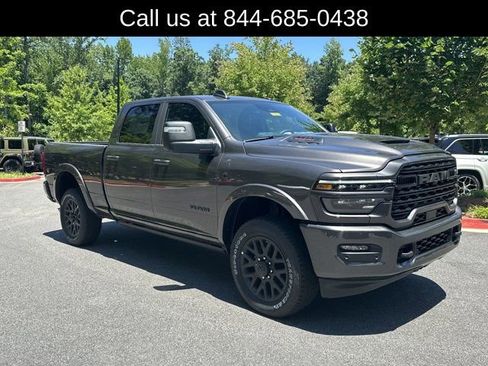 New 2026 RAM 2500 Limited AWD/4WD image 3