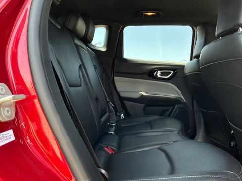 Used 2024 Jeep Compass Limited AWD/4WD image 19