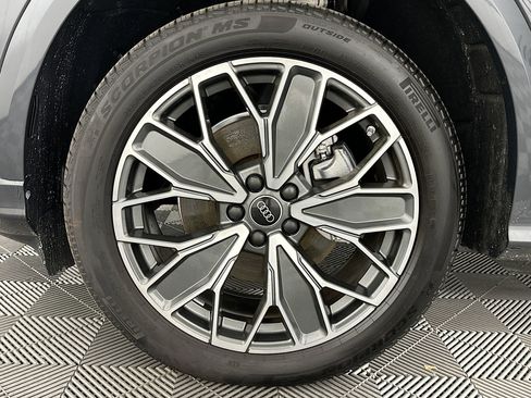 Used 2025 Audi Q5 Premium Plus w/ Premium Plus image 36