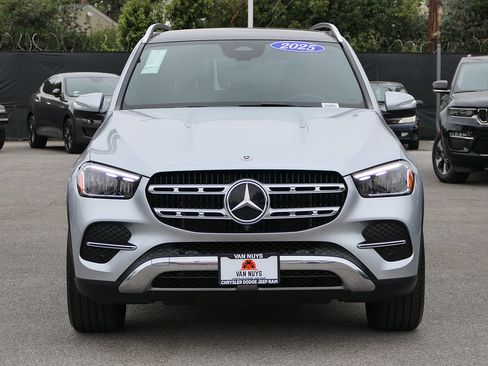 Used 2025 Mercedes-Benz GLE 350 4MATIC image 8