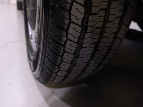 Used 2016 Ford Transit 350 XL image 39