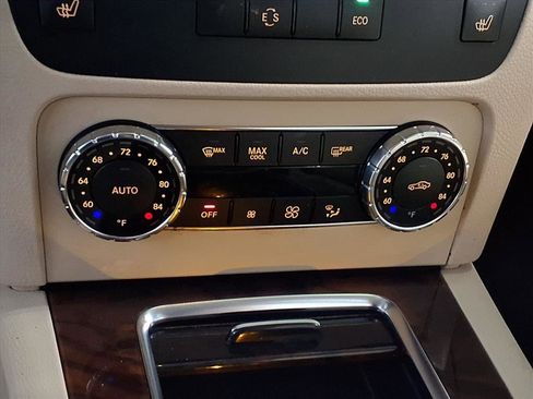 Used 2013 Mercedes-Benz GLK 350 4MATIC image 21