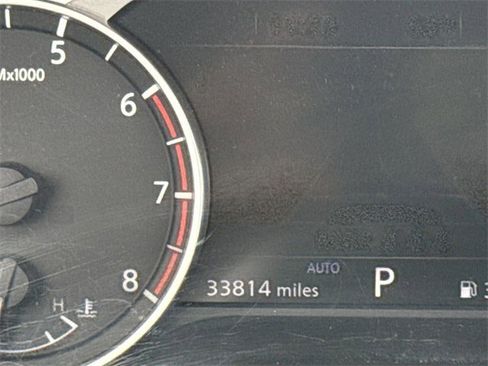 Used 2022 Nissan Rogue SV image 15