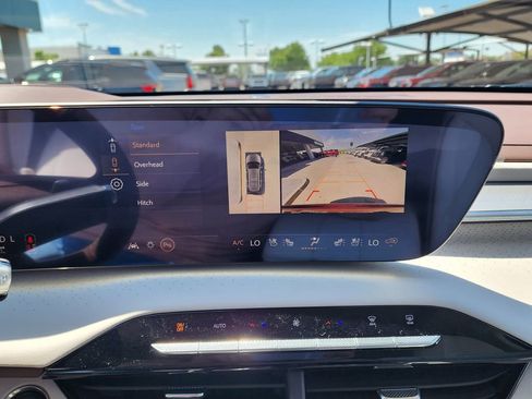 New 2026 Buick Enclave Avenir w/ Super Cruise Package AWD/4WD image 30