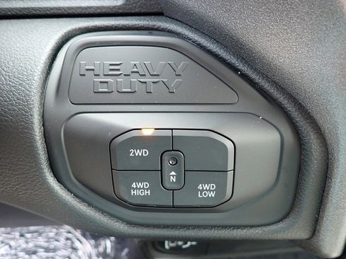 New 2025 RAM 2500 Tradesman image 18