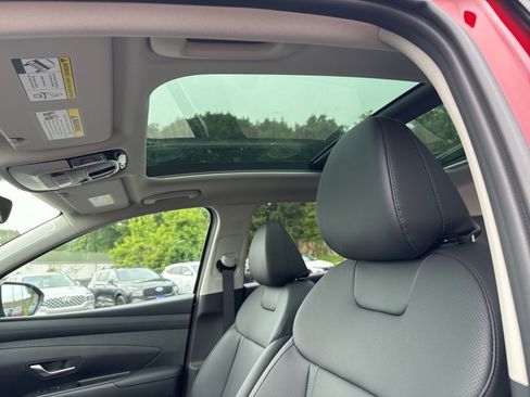 New 2025 Hyundai Tucson SEL image 15