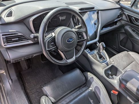 Used 2020 Subaru Outback Limited AWD/4WD image 16