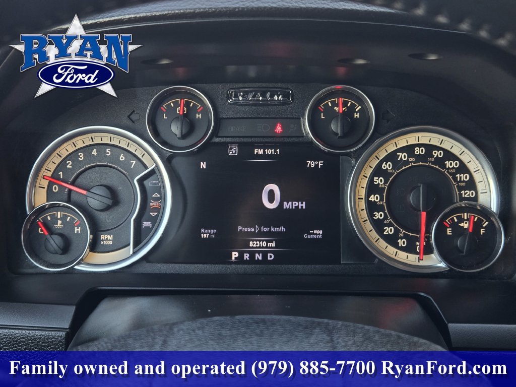 Used 2017 RAM 1500 Laramie RWD image 11