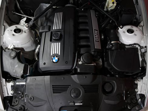 Used 2007 BMW Z4 3.0i image 25