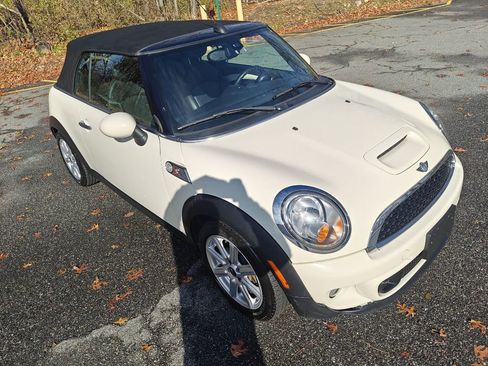 Used 2014 MINI Cooper S FWD image 10
