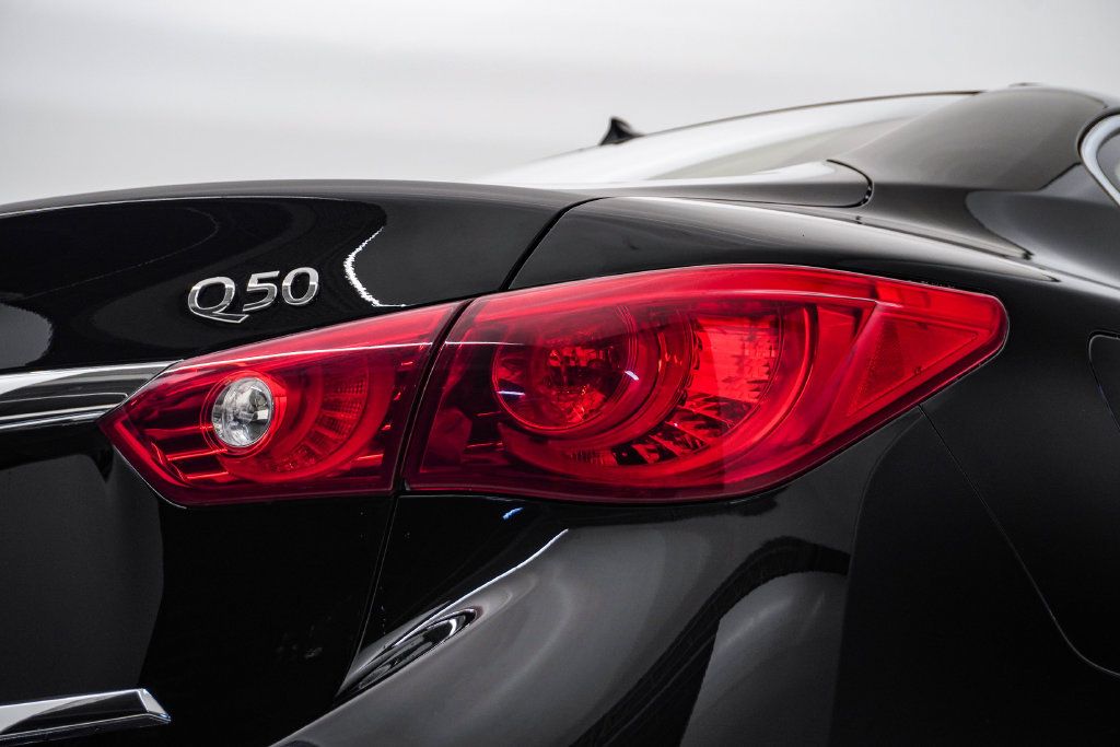 Used 2015 INFINITI Q50 Premium w/ Deluxe Touring Package AWD/4WD image 12