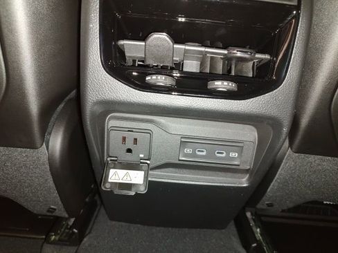 New 2026 Jeep Grand Cherokee Laredo image 20