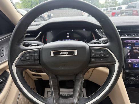 Used 2021 Jeep Grand Cherokee L Limited RWD image 33