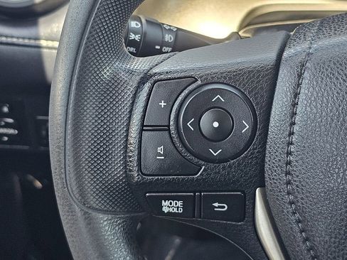 Used 2015 Toyota RAV4 XLE AWD/4WD image 30