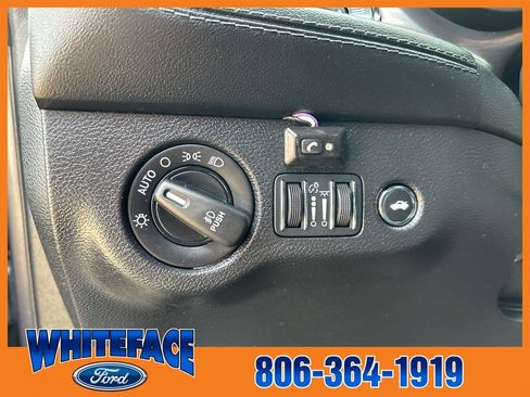 Used 2022 Dodge Challenger SXT w/ Plus Package image 19