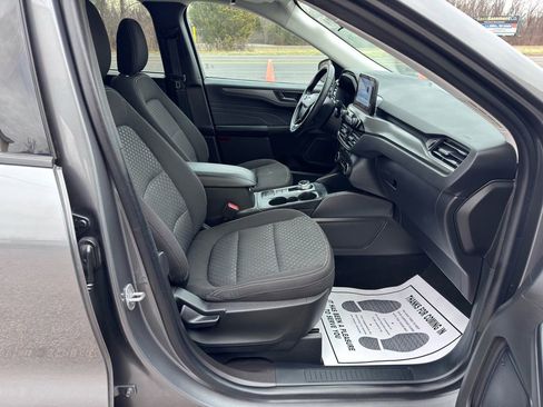 Used 2023 Ford Escape Active image 32