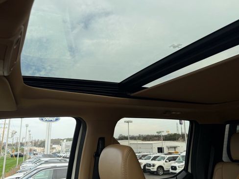 Used 2022 Ford F250 Lariat w/ Lariat Ultimate Package image 26