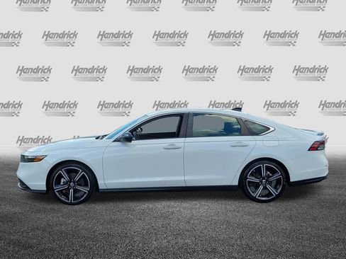 Used 2023 Honda Accord Sport image 4