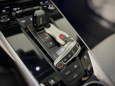 Certified 2023 Porsche 911 Carrera image 27