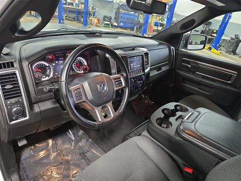 Used 2021 RAM 1500 Classic Warlock image 17