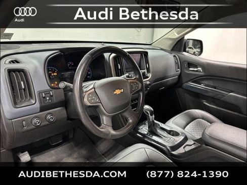 Used 2022 Chevrolet Colorado Z71 AWD/4WD image 14