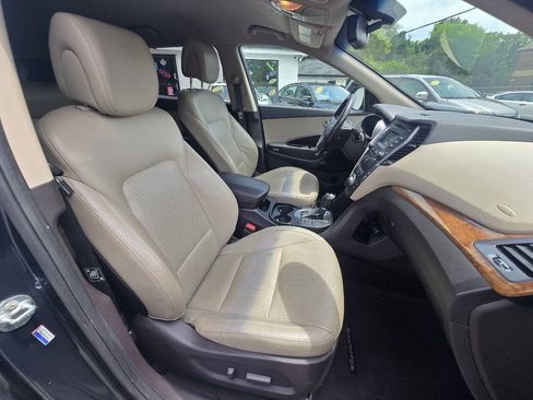 Used 2014 Hyundai Santa Fe GLS FWD image 29