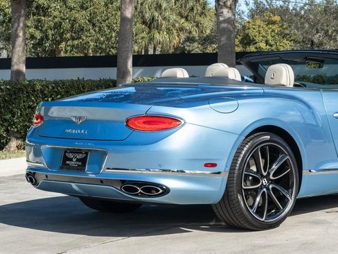 Used 2022 Bentley Continental GT image 8