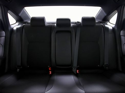 Used 2025 Honda Civic Sport image 15