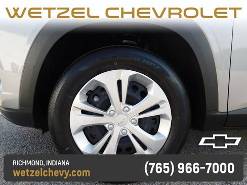 Used 2026 Chevrolet Trax LS w/ Driver Confidence Package FWD image 10