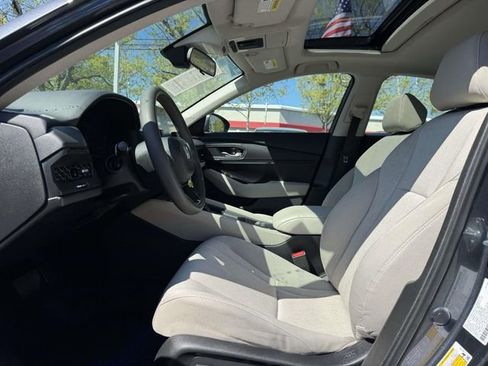 Certified 2024 Honda Accord EX image 13