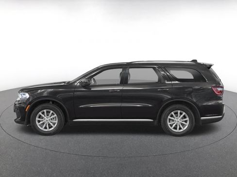 Used 2024 Dodge Durango SXT AWD/4WD image 3