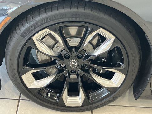 Used 2025 Lexus LC 500 Convertible w/ Touring Package image 9