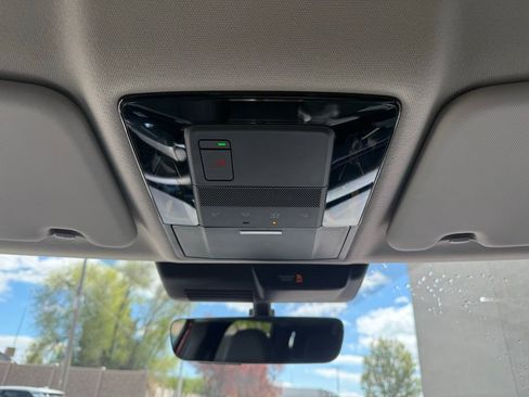 New 2026 Mitsubishi Outlander SE image 18