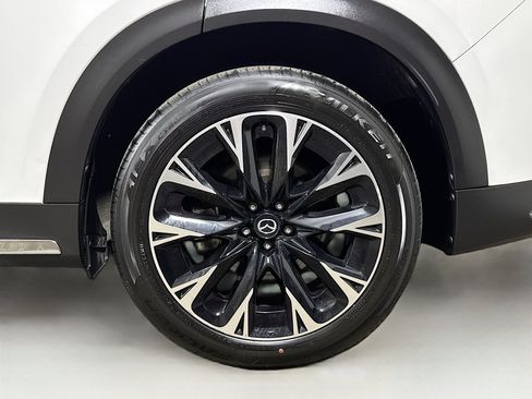 Used 2024 MAZDA CX-90 Plug-In Hybrid w/ Premium Pkg AWD/4WD image 29
