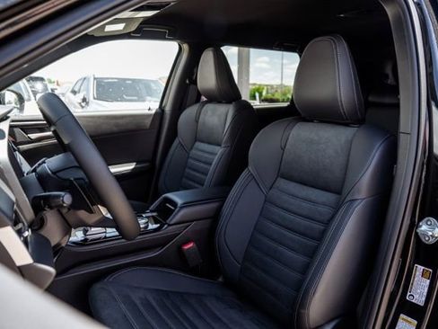 New 2026 Mitsubishi Outlander LE AWD/4WD image 25