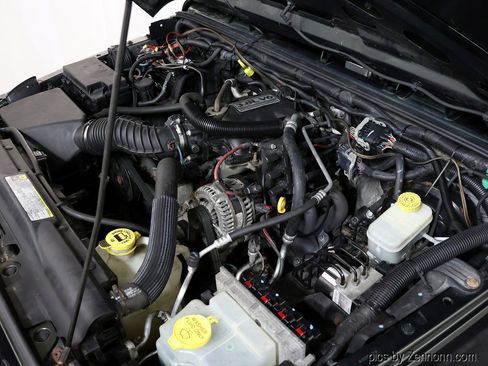 Used 2011 Jeep Wrangler Sport image 29