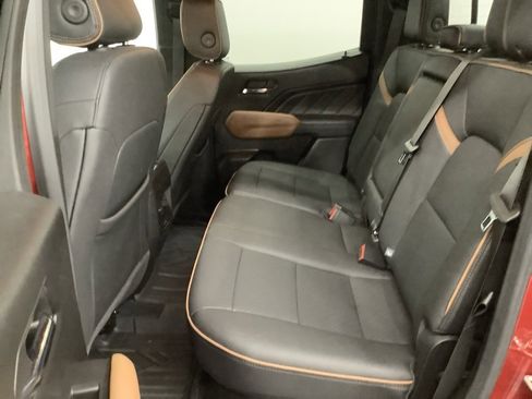 Used 2024 GMC Canyon AT4 image 6